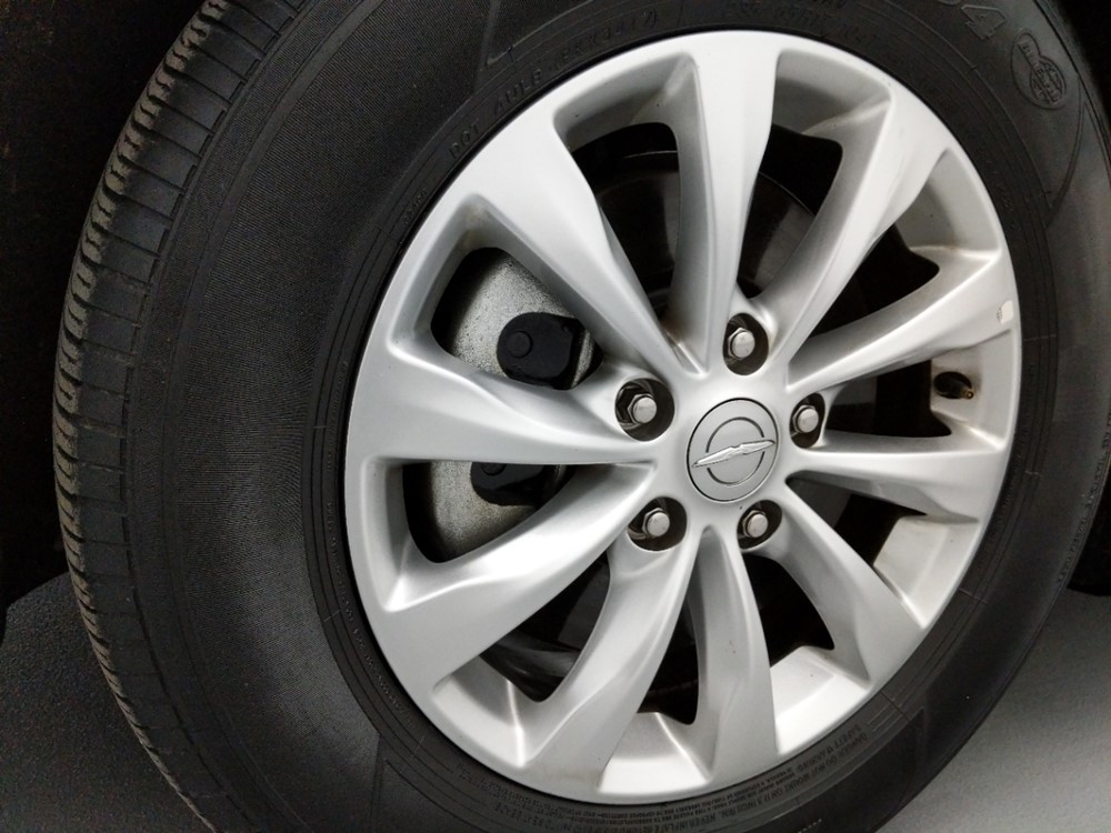 2018 Chrysler Pacifica - Wheel