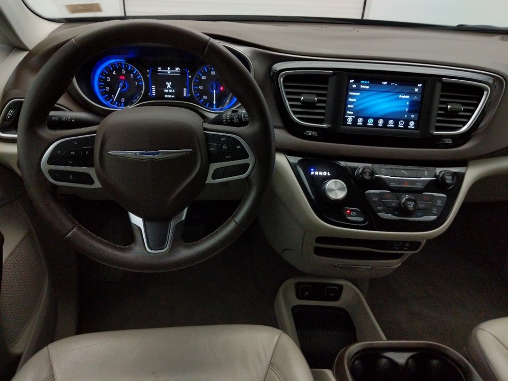 2018 Chrysler Pacifica - Driver Dash