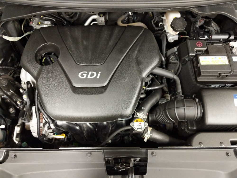 2016 Hyundai Veloster - Engine