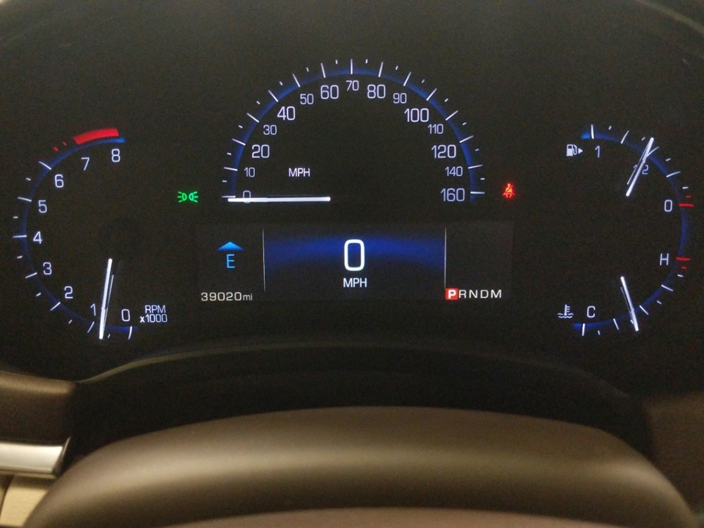 2015 Cadillac XTS - Odometer Close Up