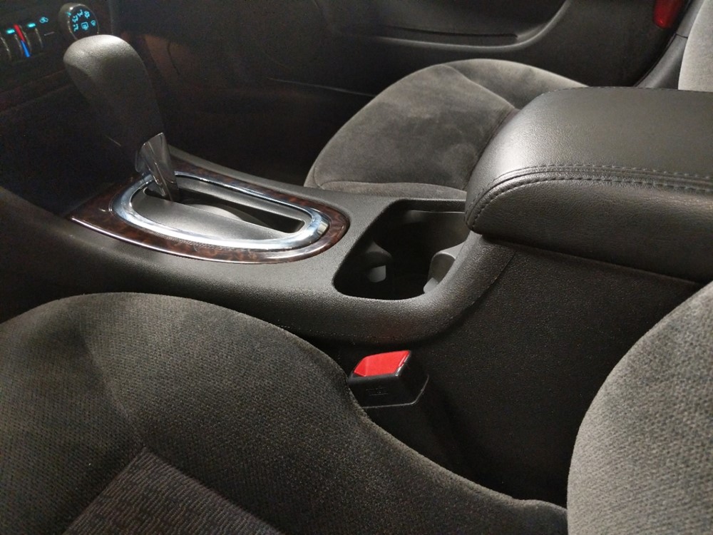 2016 Chevrolet Impala - Center Console/Cup Holders