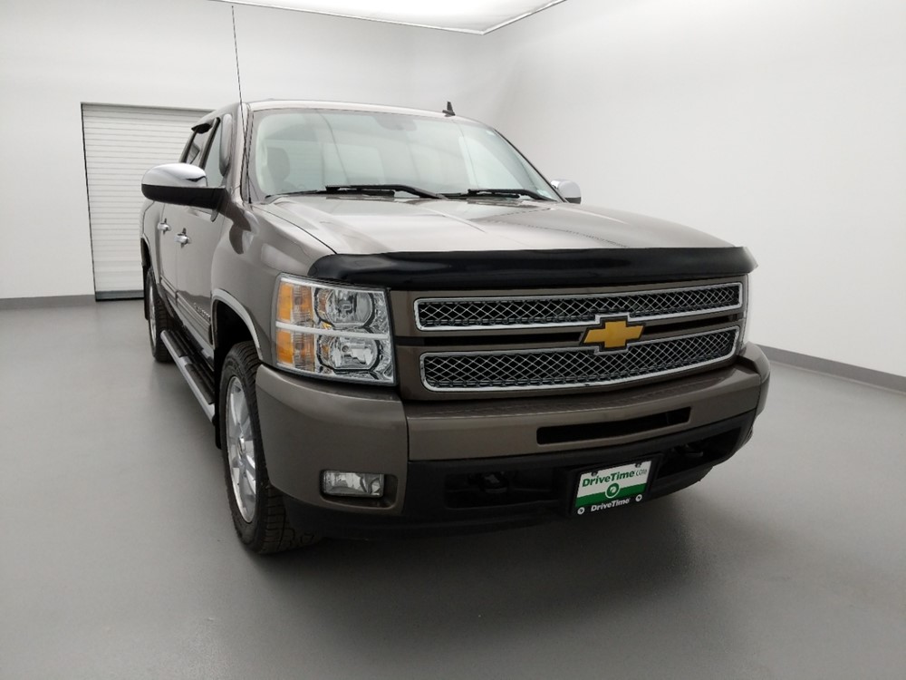 2013 Chevrolet Silverado 1500 - Passenger Front Hood