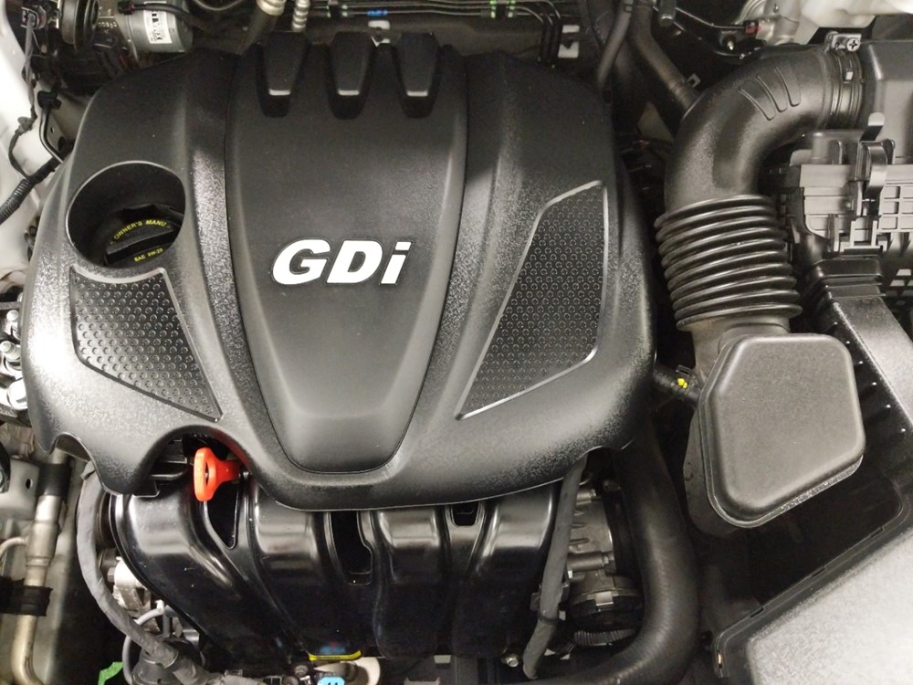 2014 Kia Sorento - Engine