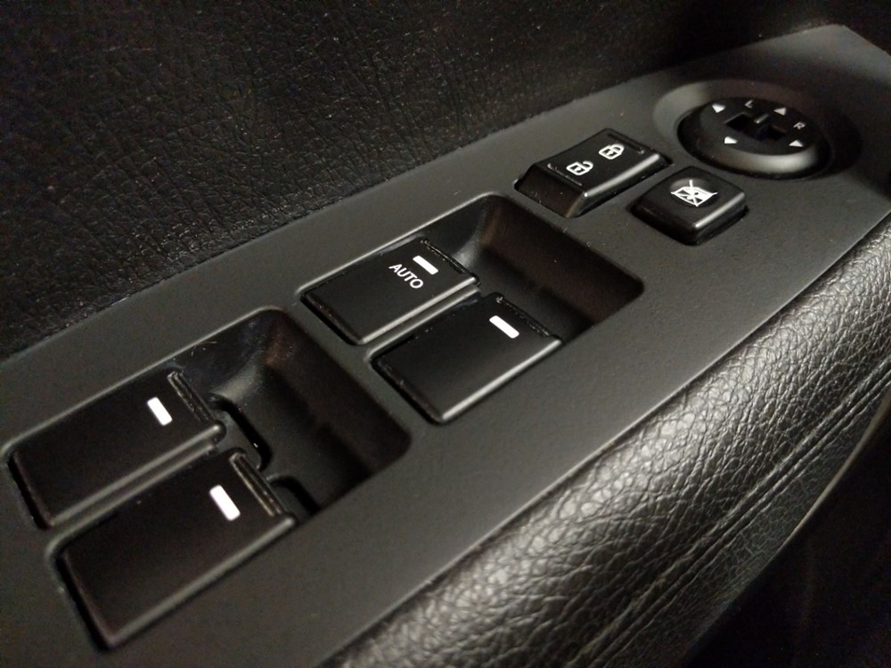 2014 Kia Sorento - Driver Power Windows/Lock Control