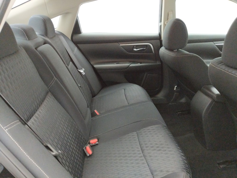 2017 Nissan Altima - Passenger Rear Seat