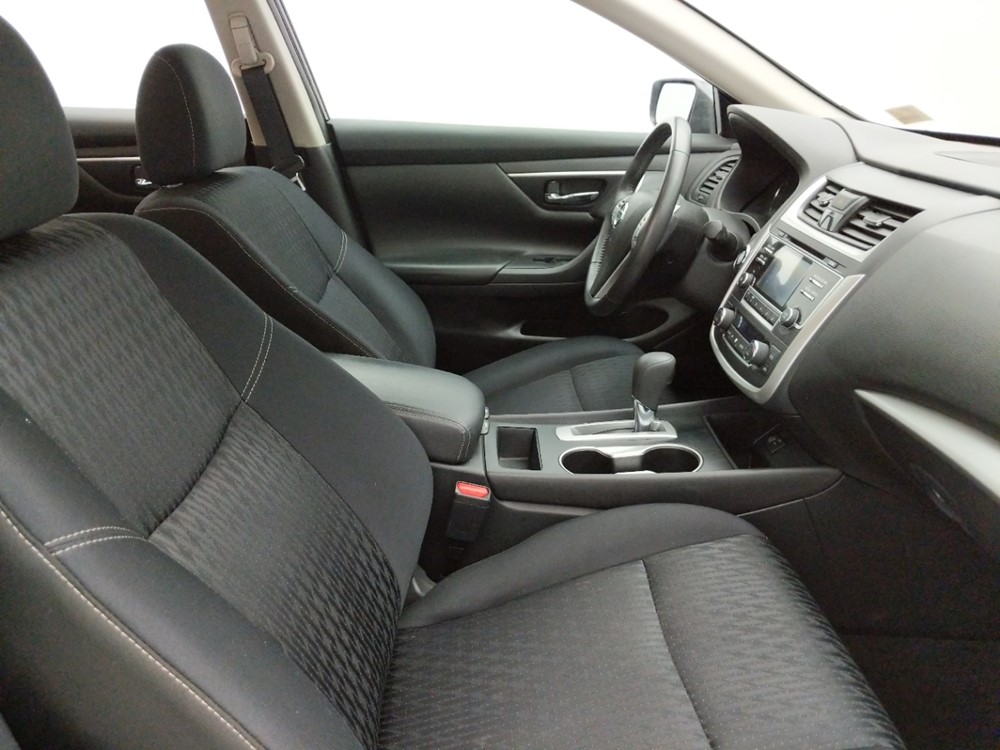 2017 Nissan Altima - Passenger Front Seat