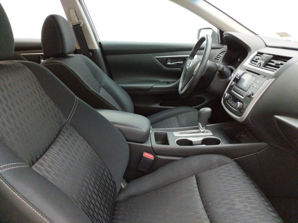 2017 Nissan Altima - Passenger Front Seat