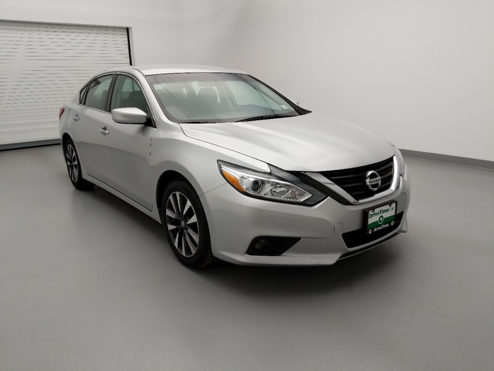 2017 Nissan Altima - Passenger Front Bumper