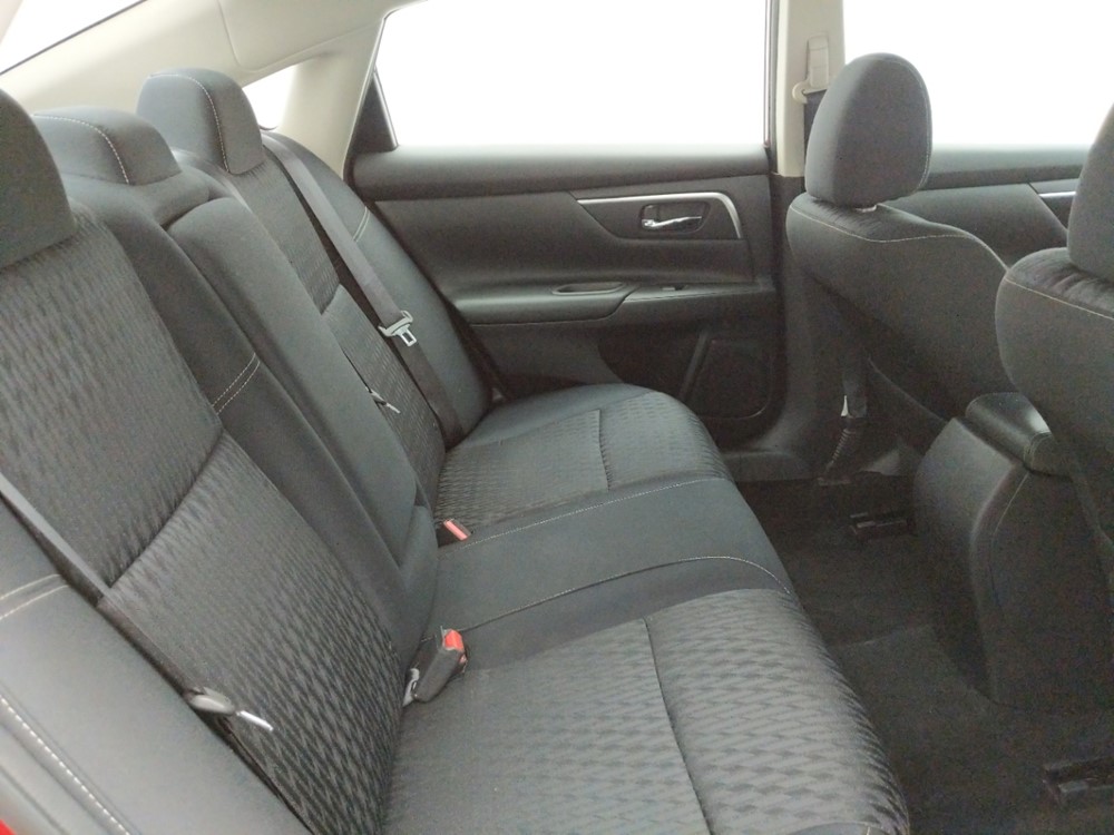 2017 Nissan Altima - Passenger Rear Seat