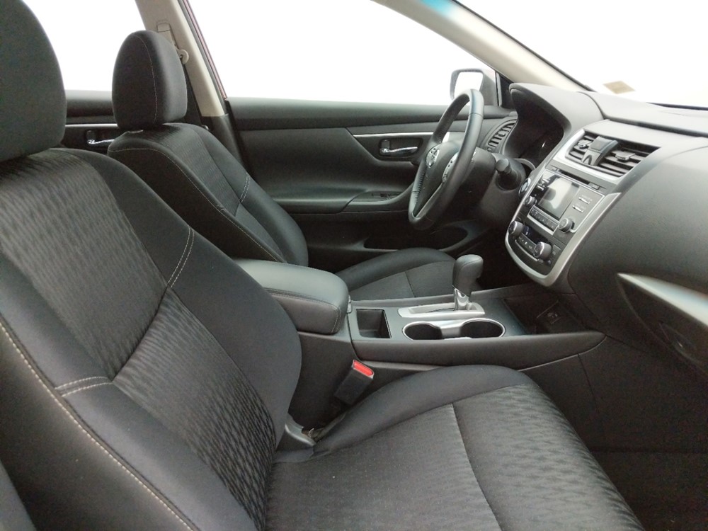 2017 Nissan Altima - Passenger Front Seat
