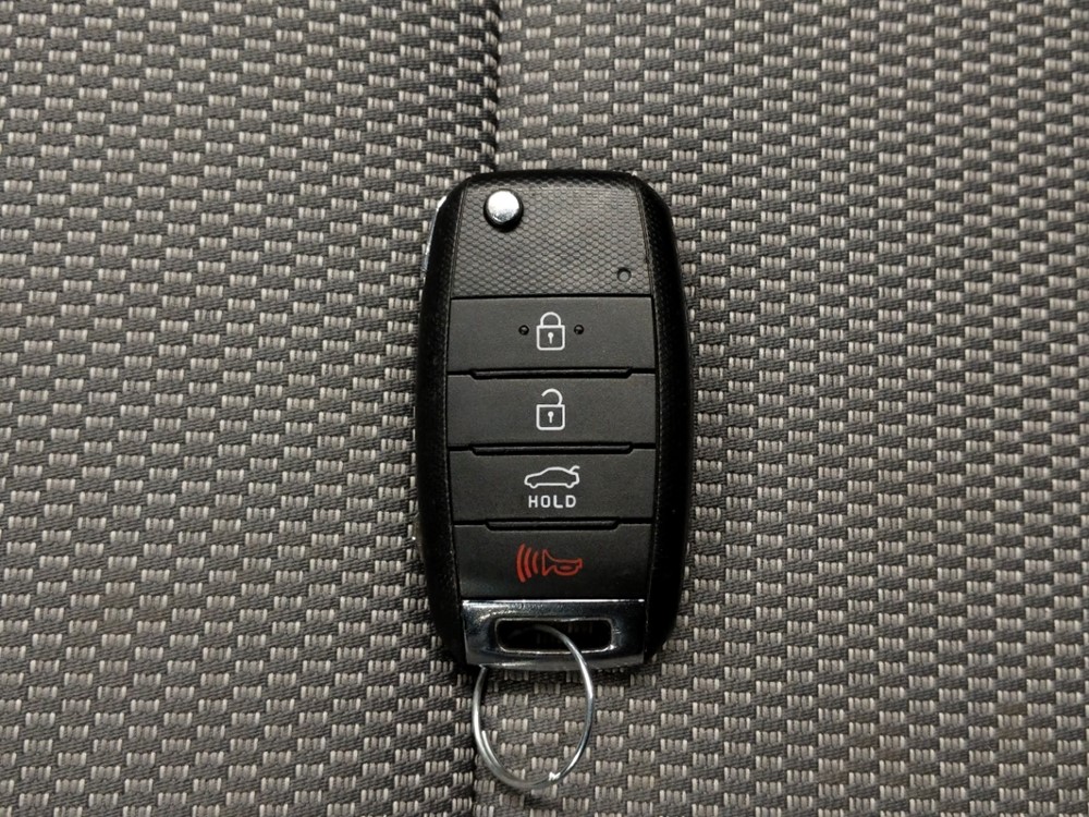 2017 Kia Forte - Keys