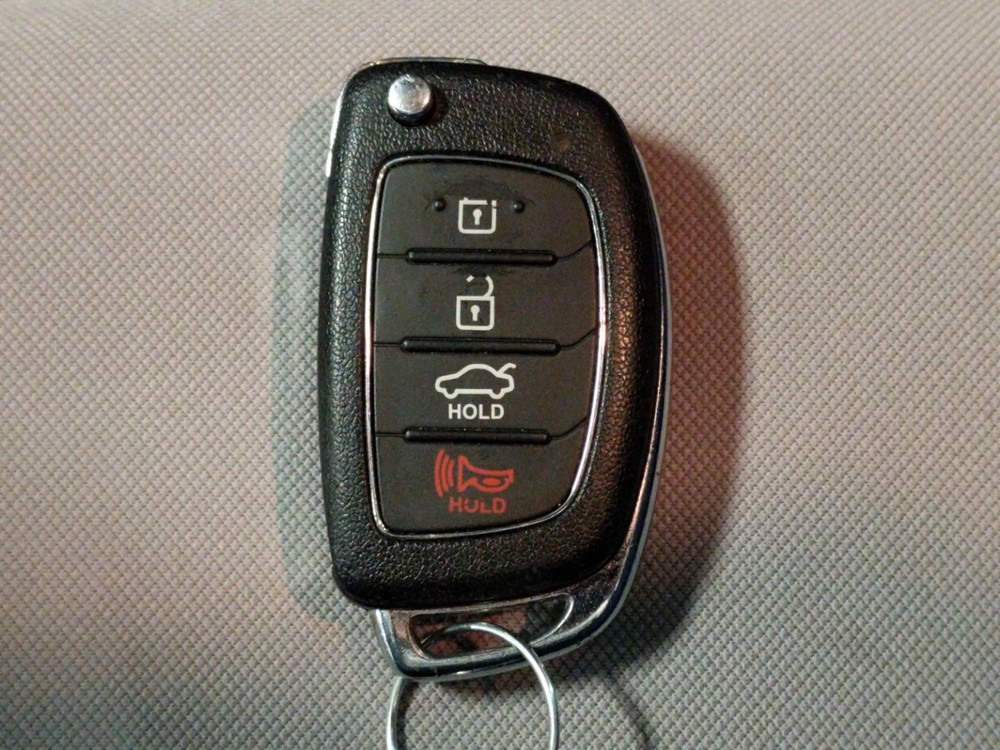 2017 Hyundai Sonata - Keys