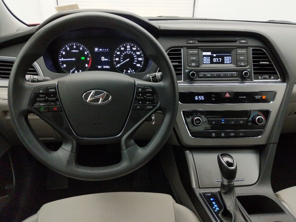 2017 Hyundai Sonata - Driver Dash