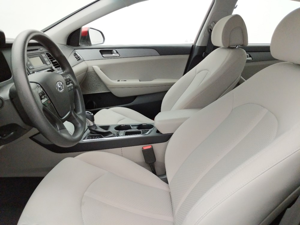 2017 Hyundai Sonata - Driver Front Seat