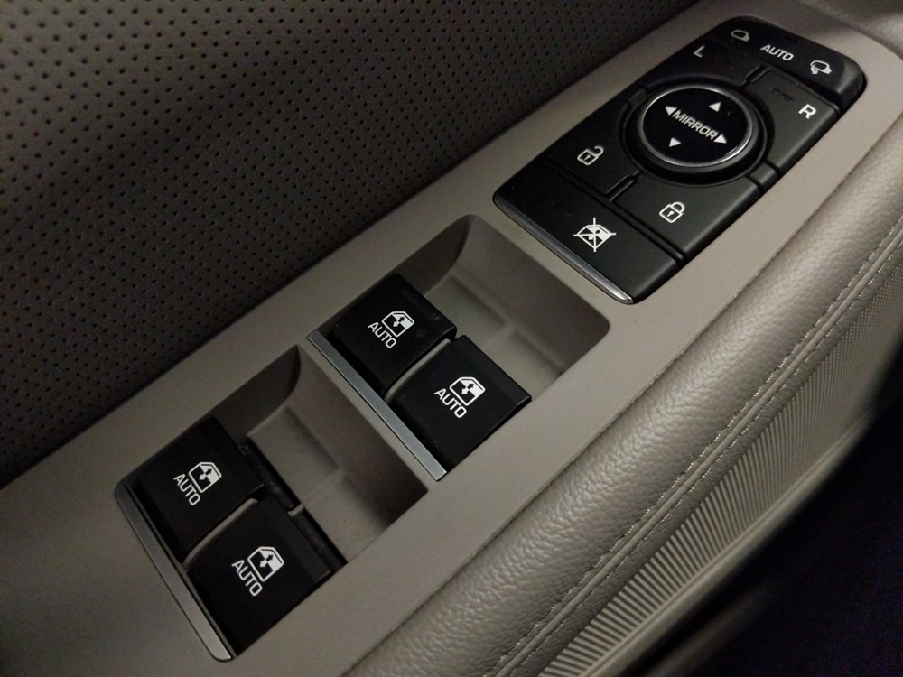2015 Hyundai Genesis - Driver Power Windows/Lock Control