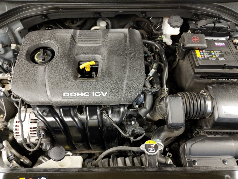 2017 Hyundai Elantra - Engine