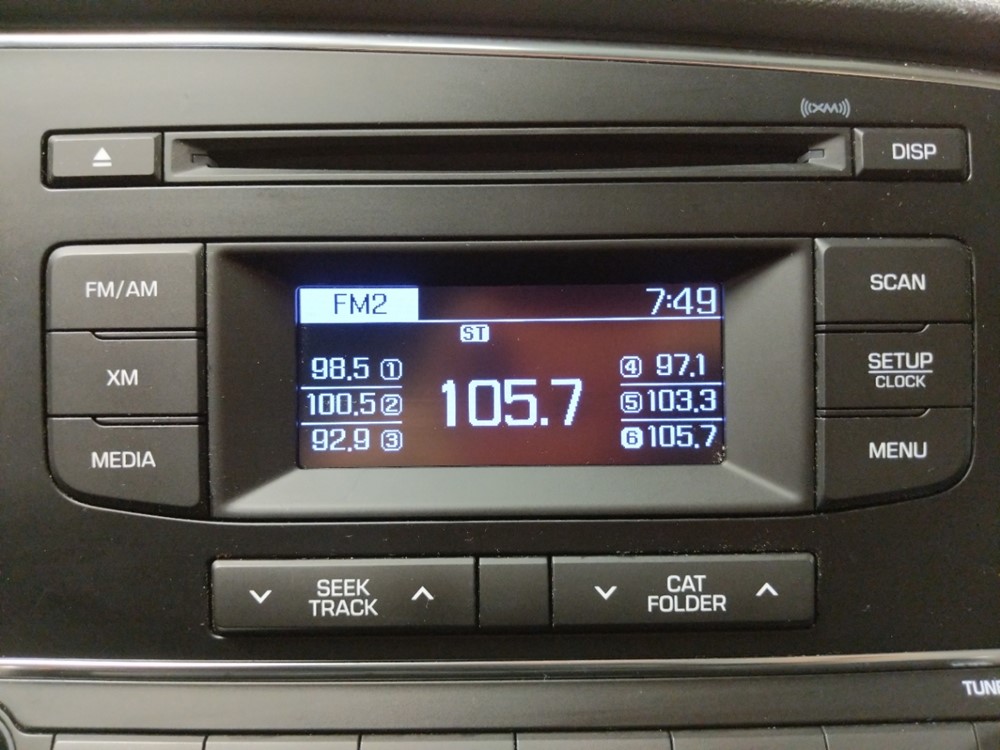 2017 Hyundai Elantra - Stereo Package