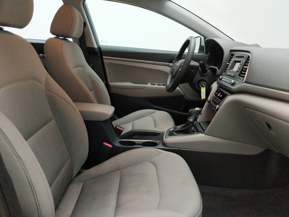 2017 Hyundai Elantra - Passenger Front Seat