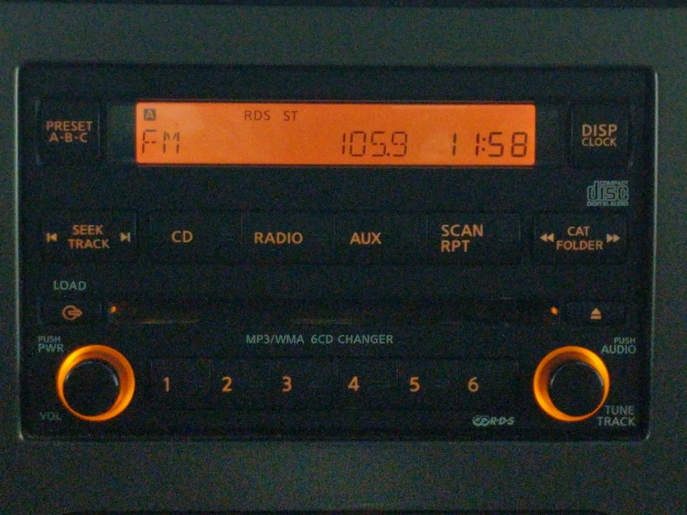 2012 Nissan Titan - Stereo Package