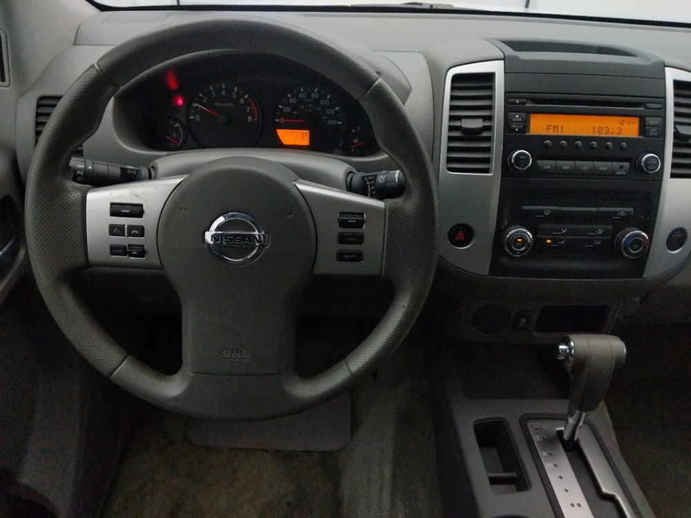 2015 Nissan Frontier - Driver Dash