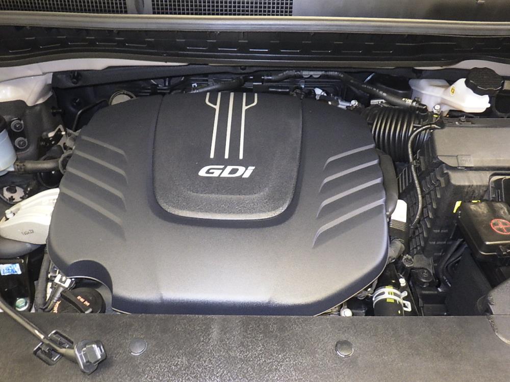 2017 Kia Sedona - Engine