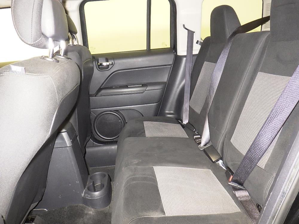 2016 Jeep Patriot - Driver Rear Seat