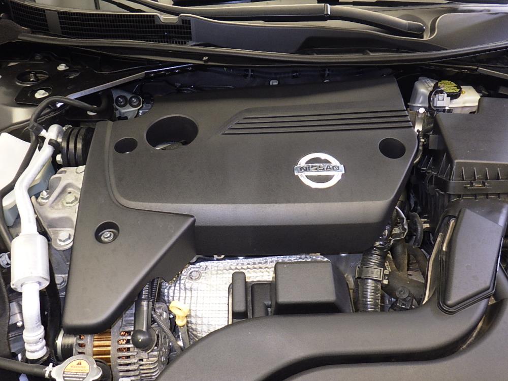 2015 Nissan Altima - Engine