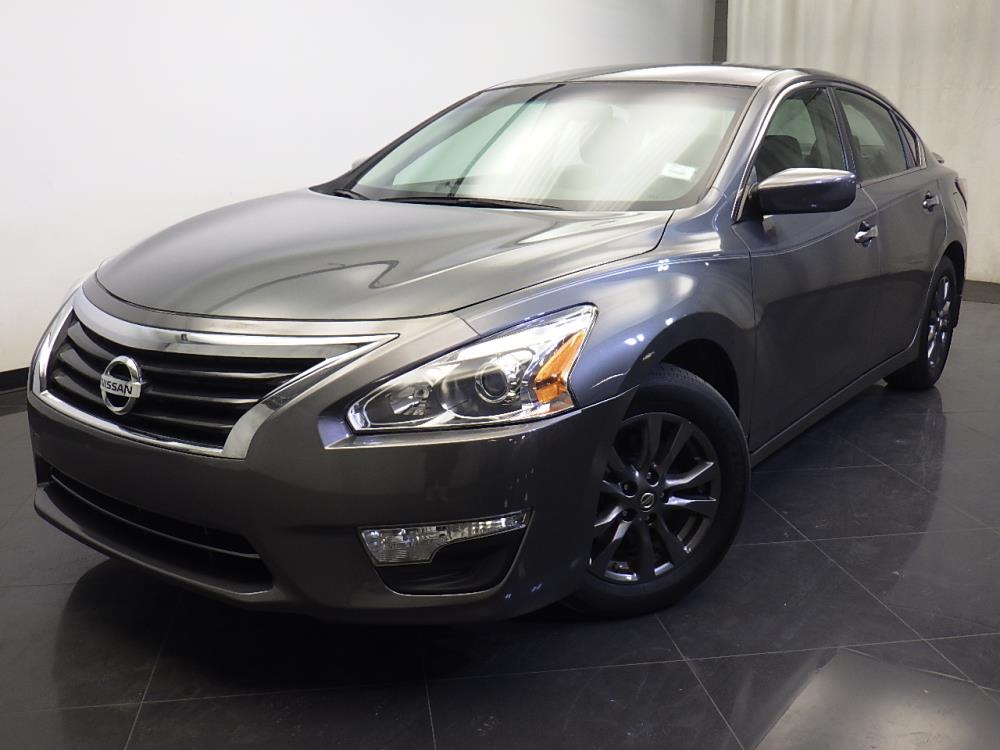 2015 Nissan Altima - Driver Front Bumper