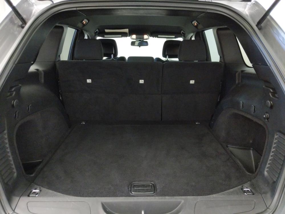 2015 Jeep Grand Cherokee - Trunk