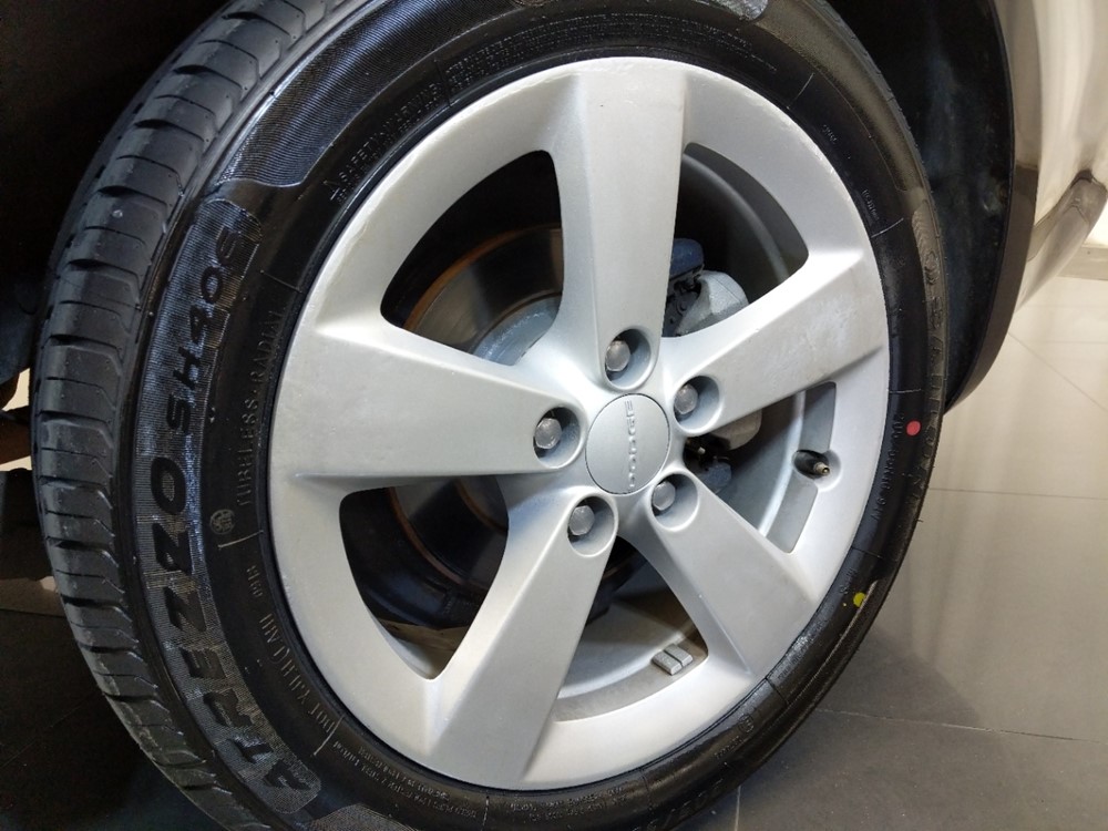 2015 Dodge Dart - Wheel