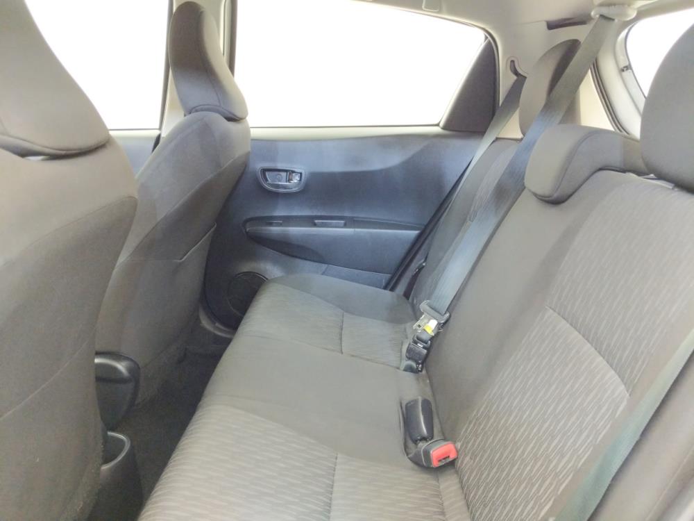 2014 Toyota Yaris - Driver Rear Seat