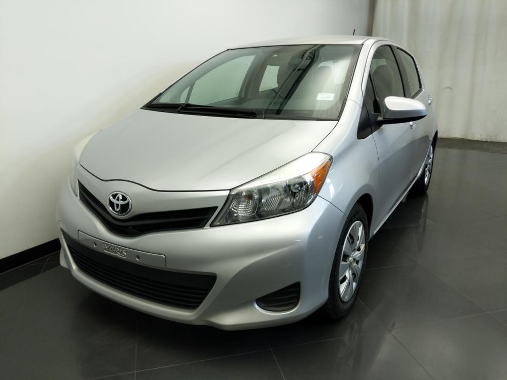 2014 Toyota Yaris - Driver Front Bumper