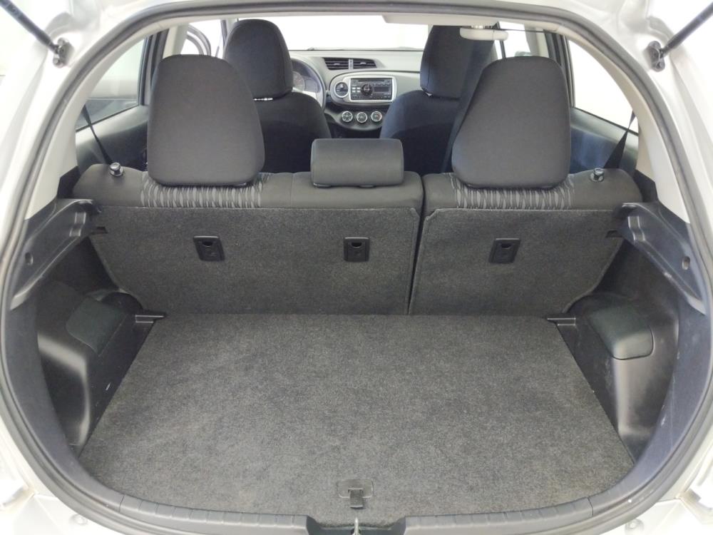 2014 Toyota Yaris - Trunk