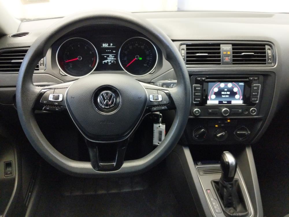 2015 Volkswagen Jetta - Driver Dash