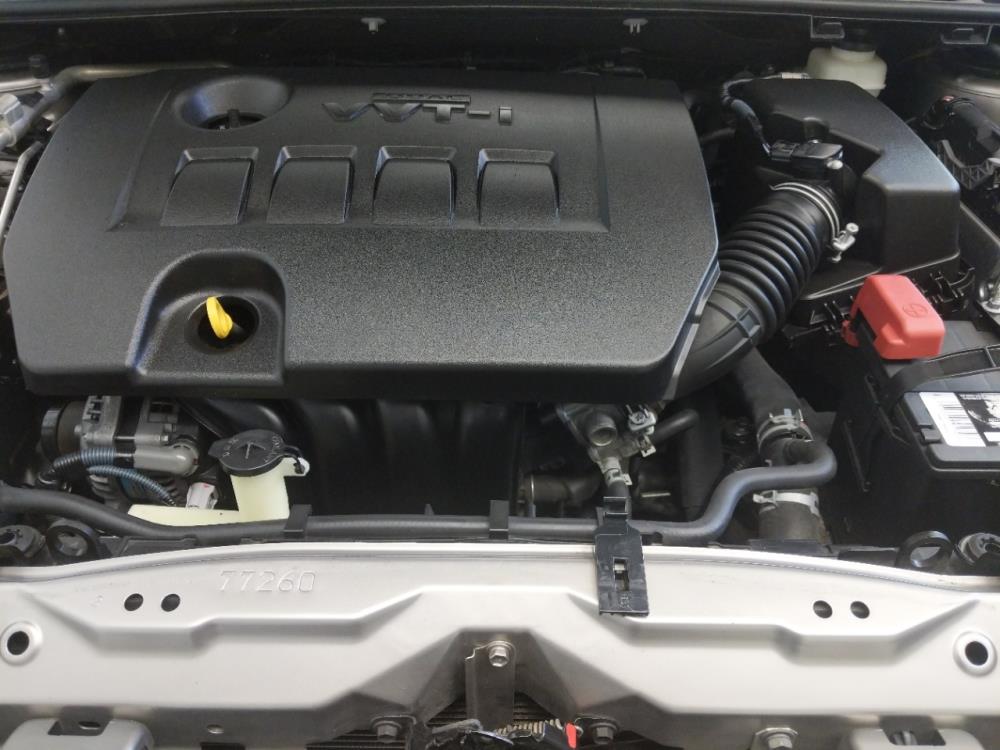 2016 Toyota Corolla - Engine
