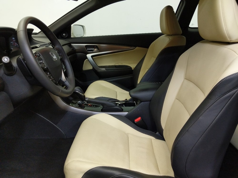 2017 Honda Accord - Driver Front Seat