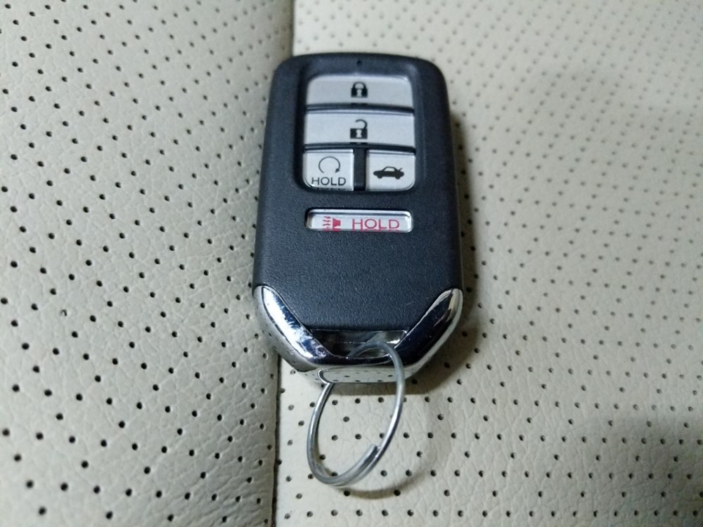 2017 Honda Accord - Keys