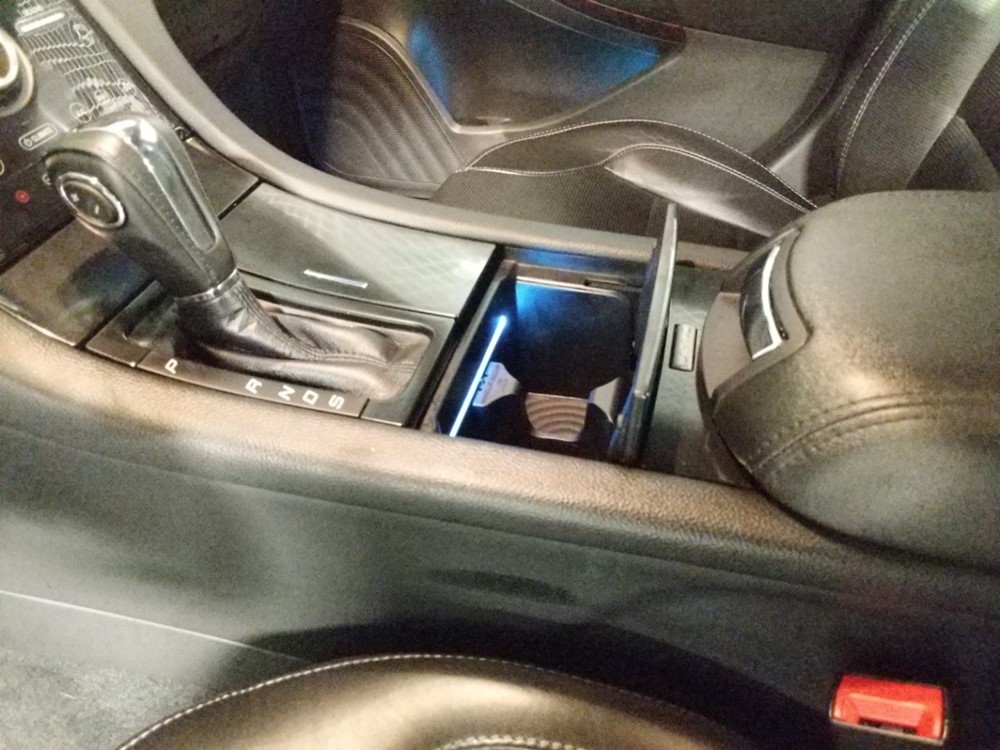 2017 Ford Taurus - Center Console/Cup Holders