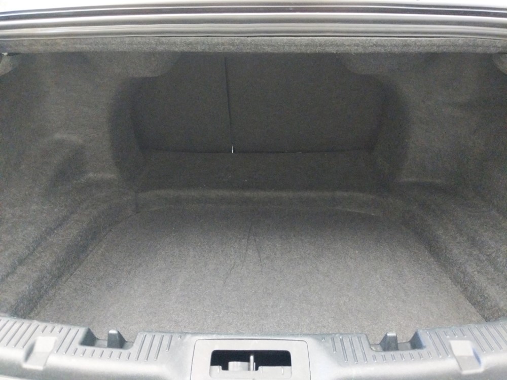 2017 Ford Taurus - Trunk