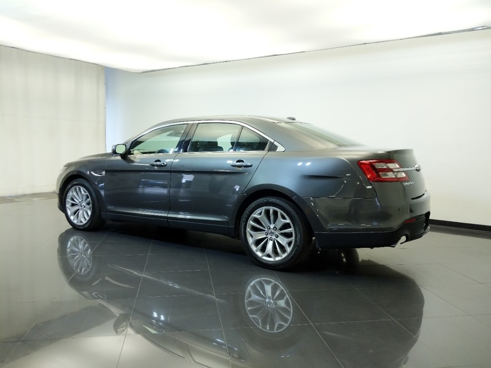 2017 Ford Taurus - Driver Rear Side