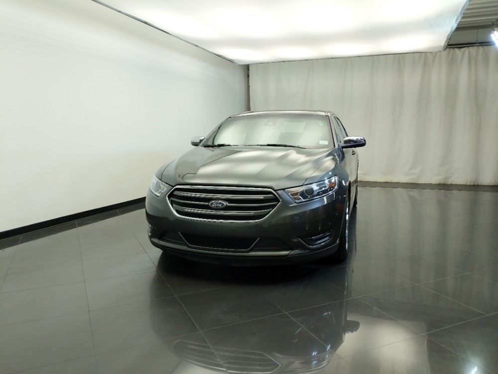 2017 Ford Taurus - Driver Front Hood