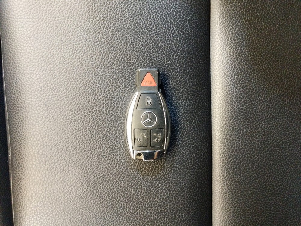 2016 Mercedes-Benz CLA250 - Keys
