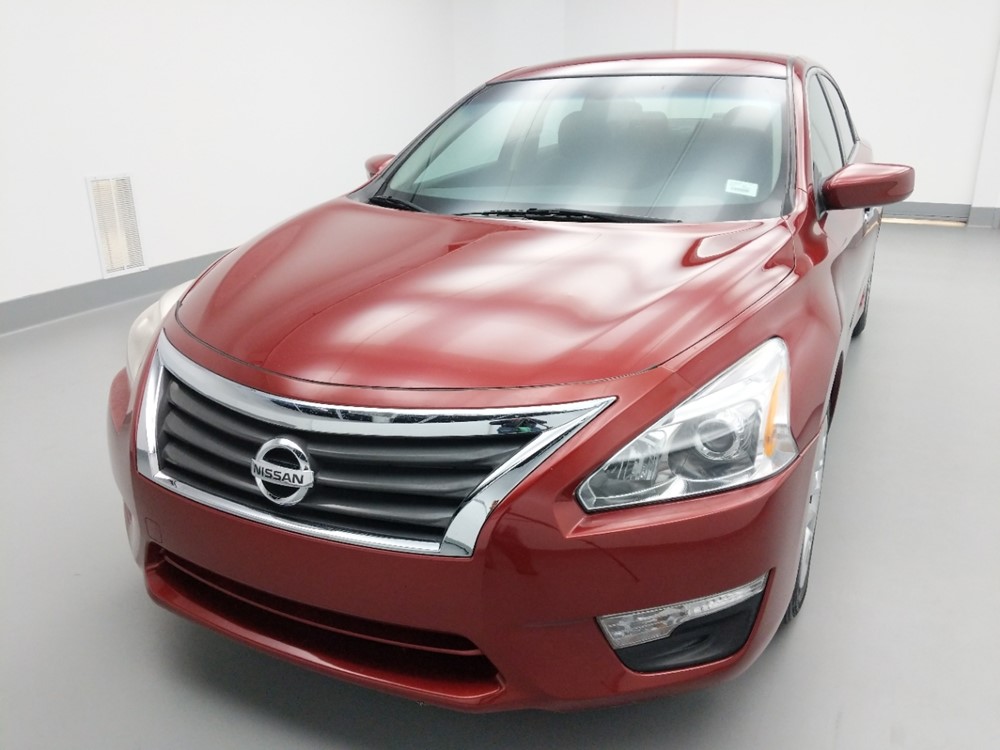 2015 Nissan Altima - Driver Front Hood