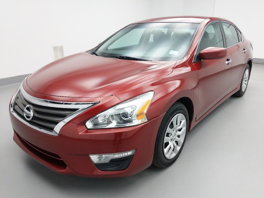 2015 Nissan Altima - Driver Front Bumper