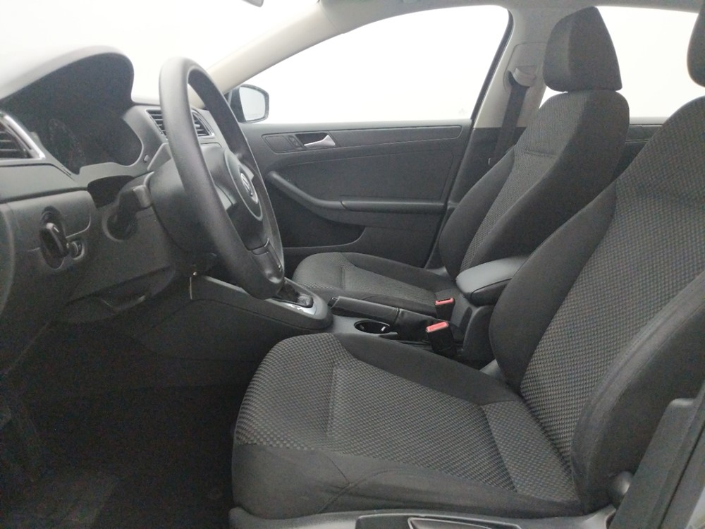 2014 Volkswagen Jetta - Driver Front Seat