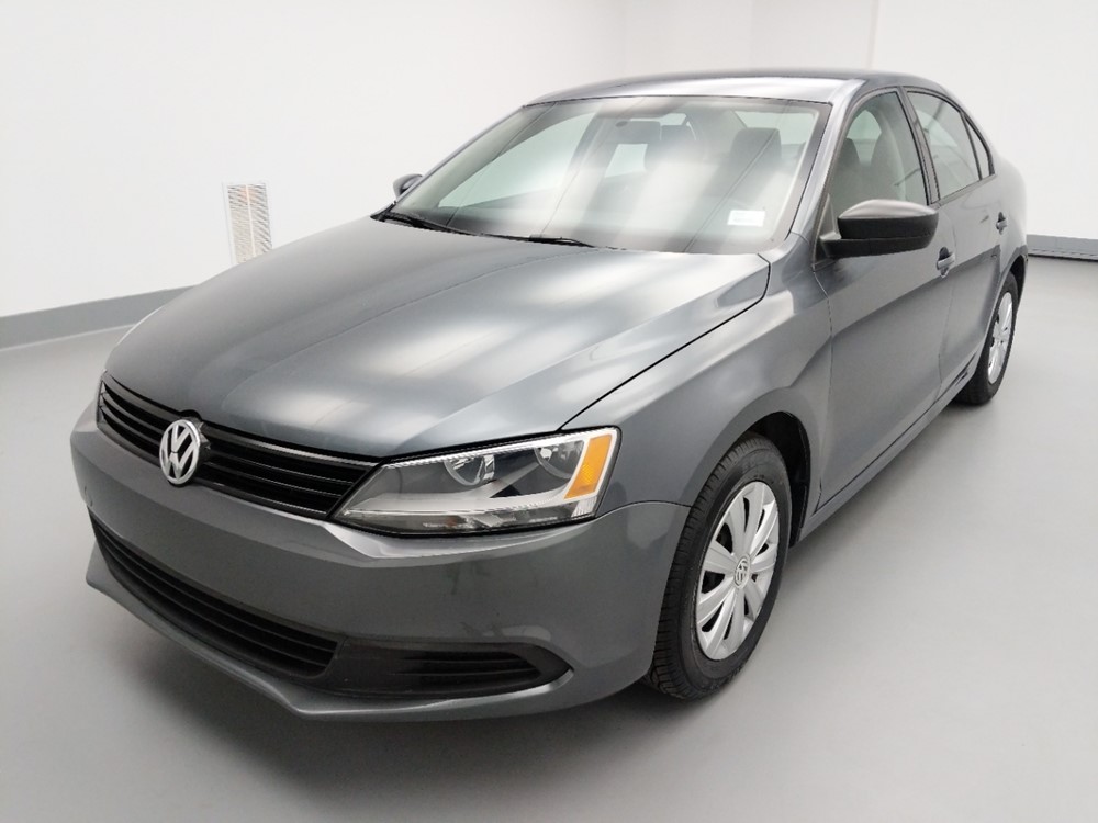 2014 Volkswagen Jetta - Driver Front Bumper