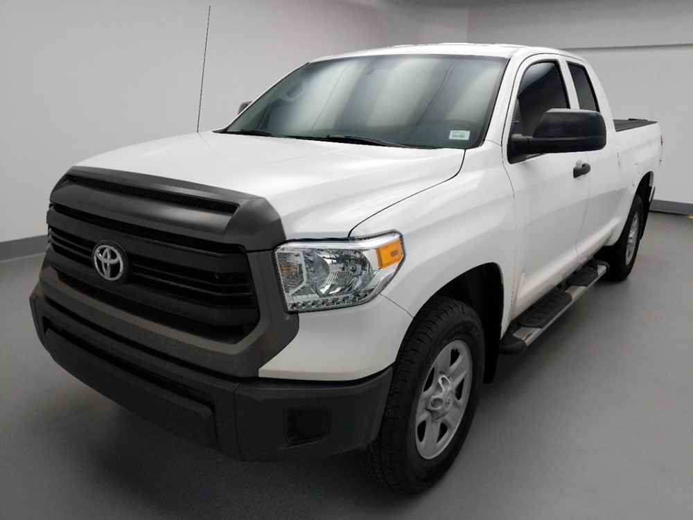 2016 Toyota Tundra - Driver Front Bumper