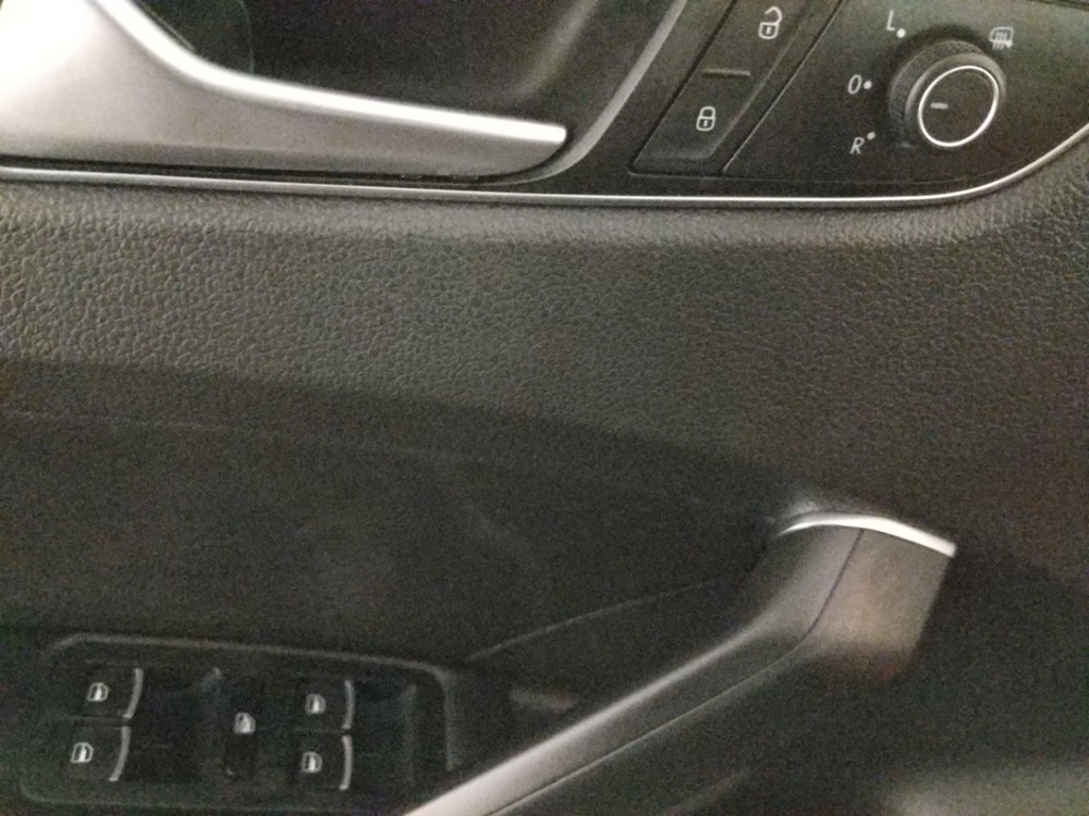 2016 Volkswagen Passat - Driver Power Windows/Lock Control