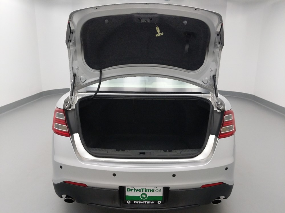 2014 Ford Taurus - Trunk