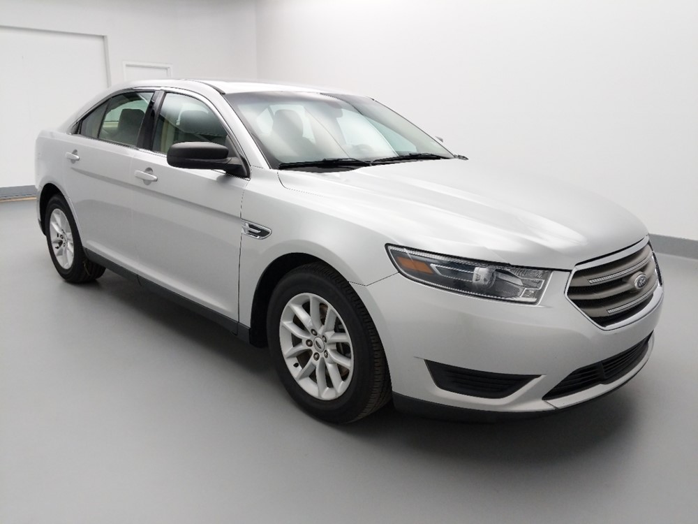 2014 Ford Taurus - Passenger Front Bumper
